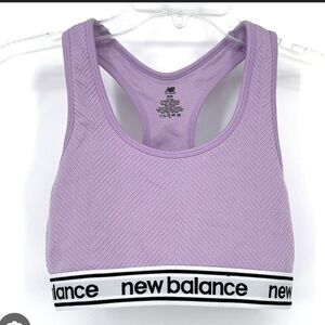 Medium - New Balance Sports Bra - Light Purple / Grey